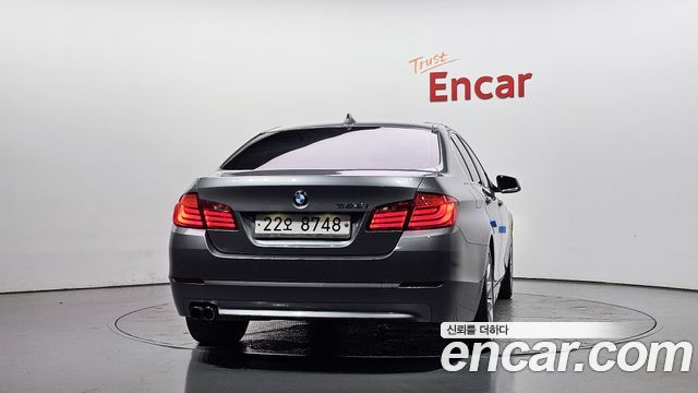 BMW 5 Series (F10) 528i 2012 — фото 4