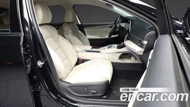 Hyundai Grandeur (IG) 2.5 Le Blanc 2023 — фото 11