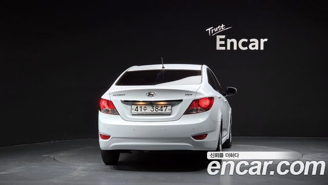 Hyundai Accent (New) 1.4 VVT Modern 2015 — фото 4