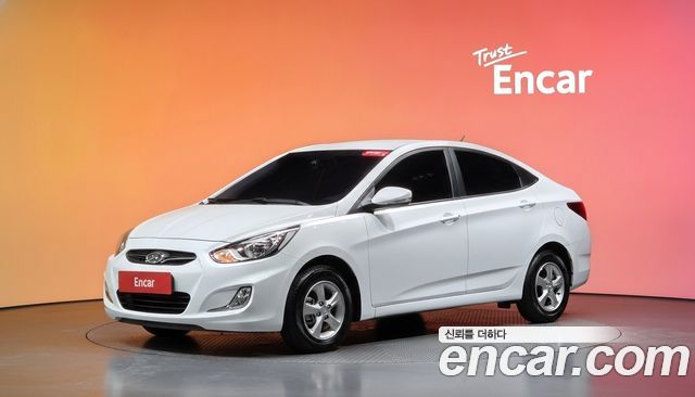 Hyundai Accent (New) 1.4 VVT Modern