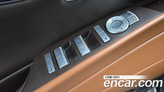 Genesis G80 (RG3) Gasoline 2.5 Turbo AWD 2022 — фото 19