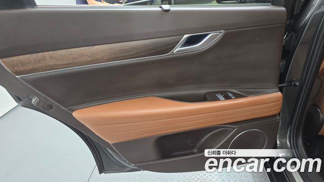 Genesis G80 (RG3) Gasoline 2.5 Turbo AWD 2022 — фото 25