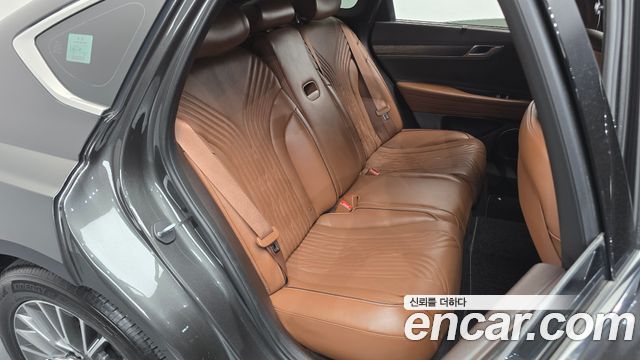 Genesis G80 (RG3) Gasoline 2.5 Turbo AWD 2022 — фото 26