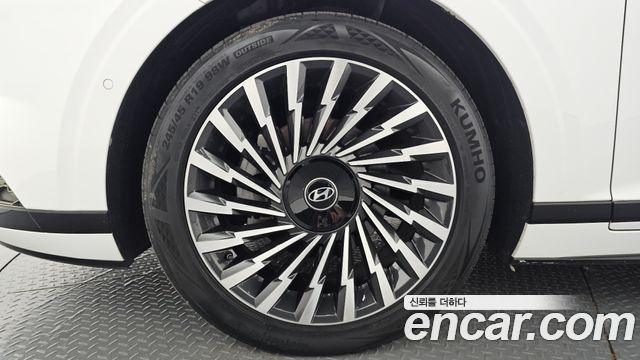 Hyundai Grandeur Hybrid (GN7) Calligraphy 2023 — фото 5