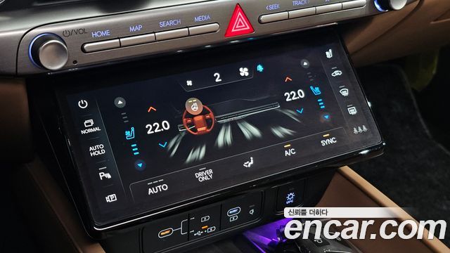Hyundai Grandeur Hybrid (GN7) Calligraphy 2023 — фото 19
