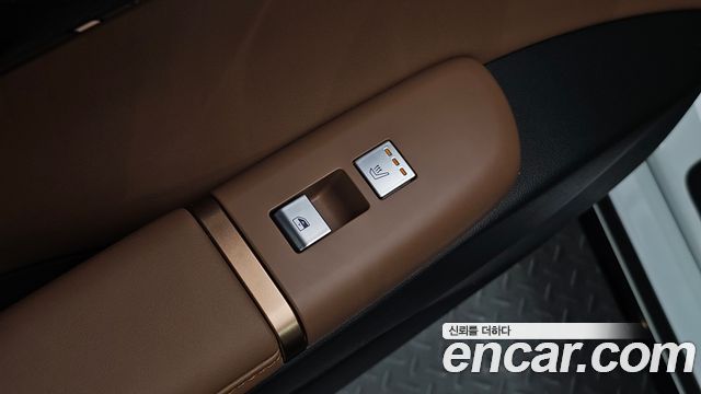 Hyundai Grandeur Hybrid (GN7) Calligraphy 2023 — фото 20