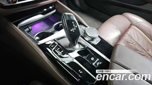 BMW 5 Series (G30) 530i xDrive M Sport Package 2022 — фото 9