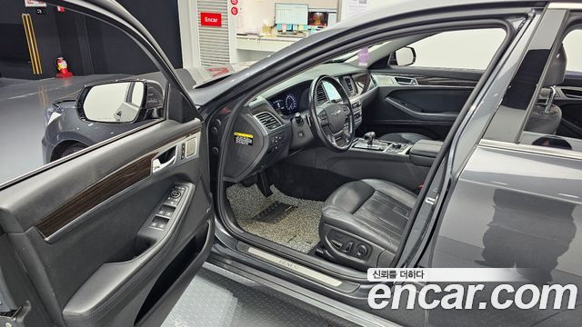 Genesis G80 3.3 GDI AWD Premium Luxury 2017 — фото 10