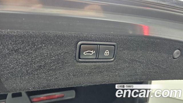 Genesis G80 3.3 GDI AWD Premium Luxury 2017 — фото 20