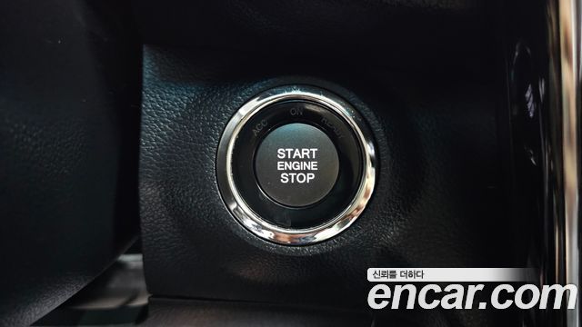 KG Mobility (SsangYong) Very New Tivoli Gasoline 1.5 2WD V5 2020 — фото 17