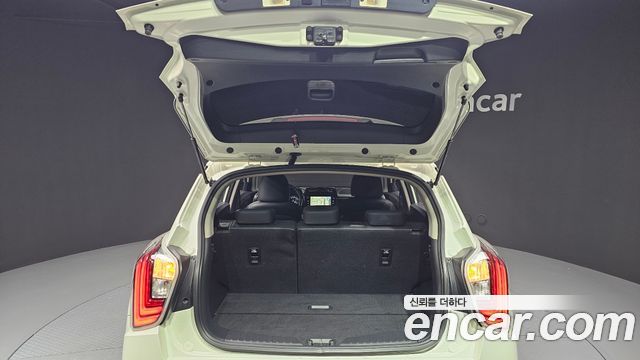 KG Mobility (SsangYong) Very New Tivoli Gasoline 1.5 2WD V5 2020 — фото 30