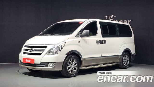 Hyundai Grand Starex 11-Seater Wagon Modern Special 2017 — фото 1