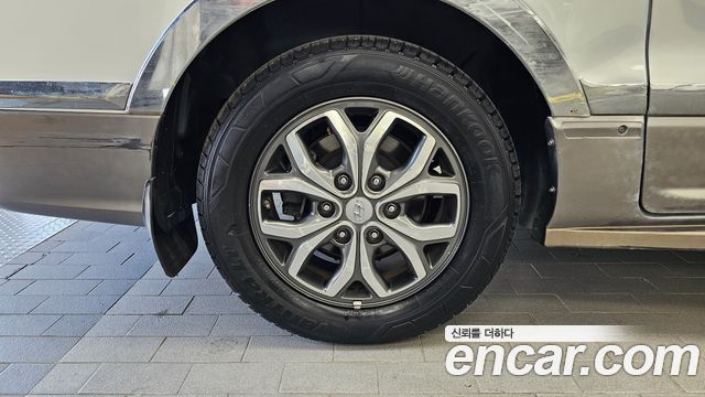 Hyundai Grand Starex 11-Seater Wagon Modern Special 2017 — фото 5