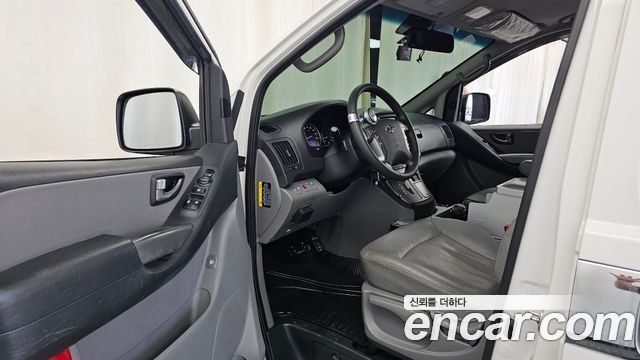 Hyundai Grand Starex 11-Seater Wagon Modern Special 2017 — фото 10