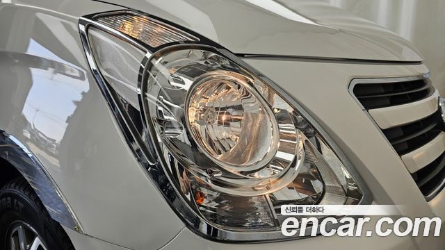 Hyundai Grand Starex 11-Seater Wagon Modern Special 2017 — фото 28