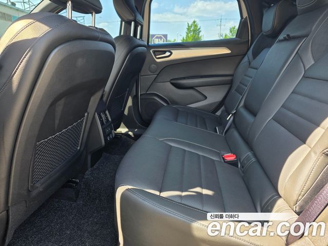 Renault Korea XM3 1.6 GTe Inspire 2024 — фото 17