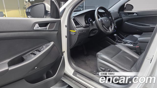 Hyundai Tucson Diesel 1.7 2WD Premium 2017 — фото 10