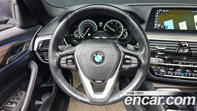 BMW 5 Series (G30) 520d M Sport Package Plus 2017 — фото 13