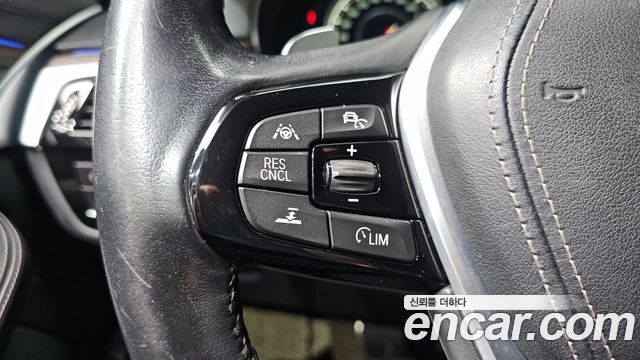 BMW 5 Series (G30) 520d M Sport Package Plus 2017 — фото 27