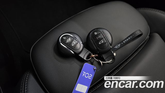 MINI Cooper 5Door Standard 3rd 2020 — фото 30