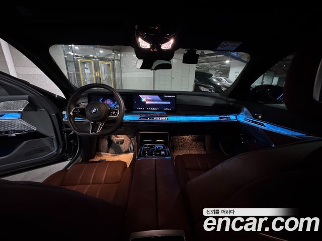 BMW 7 Series (G70) 750e xDrive M Sport 2024 — фото 7