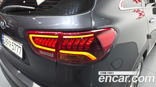 Kia Sorento Diesel 2.2 2WD Noblesse Special 2018 — фото 23