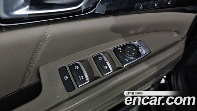 Kia Carnival (IV) HEV 9seater Signature 2027 — фото 17