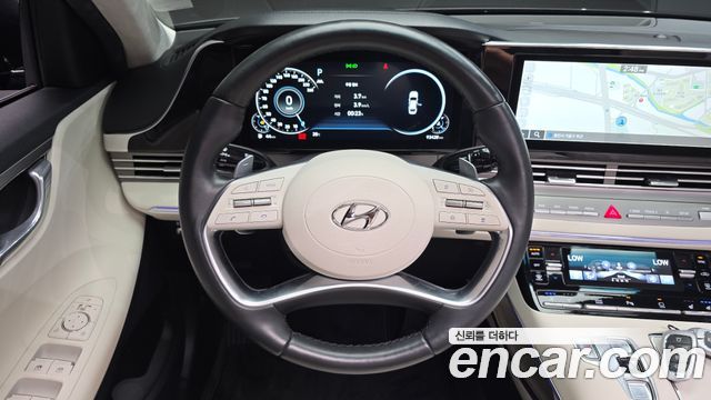 Hyundai Grandeur (IG) 2.5 Le Blanc 2023 — фото 14
