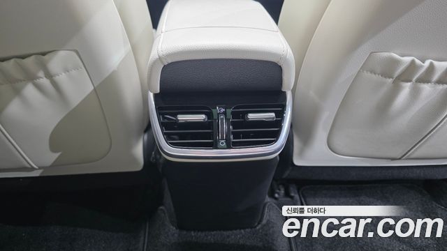 Hyundai Grandeur (IG) 2.5 Le Blanc 2023 — фото 31