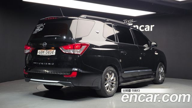 KG Mobility (SsangYong) Korando Turismo 4WD RX 9-seater 2016 — фото 2