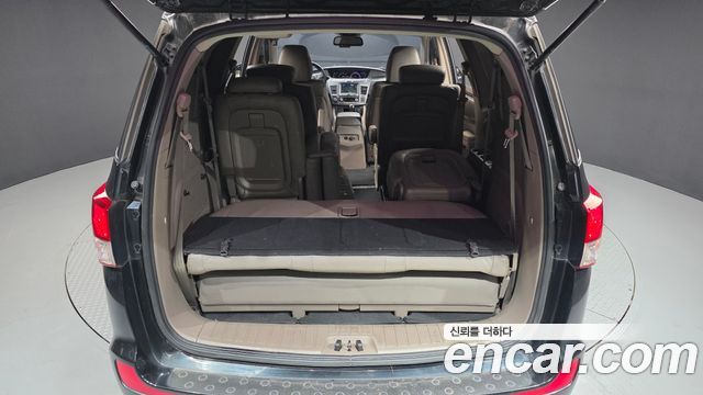 KG Mobility (SsangYong) Korando Turismo 4WD RX 9-seater 2016 — фото 20