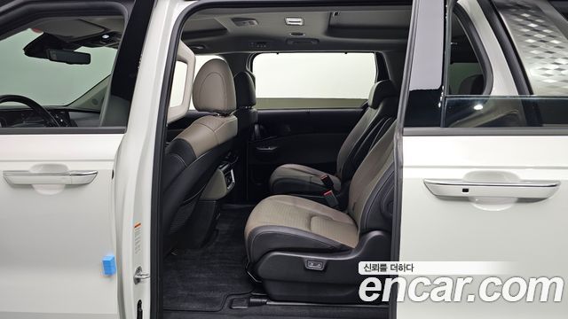 Kia Carnival (IV) HEV 9seater Gravity 2025 — фото 12