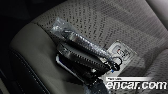 Kia Carnival (IV) HEV 9seater Gravity 2025 — фото 18