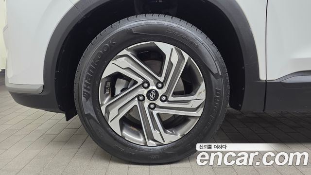 Hyundai Santa Fe Diesel 2.2 2WD Premium Choice 2021 — фото 5