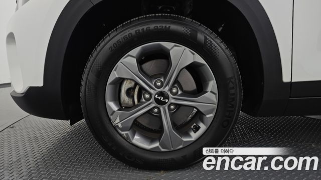 Kia Seltos Gasoline 1.6 Turbo 2WD Prestige 2023 — фото 5