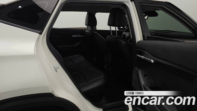 Kia Seltos Gasoline 1.6 Turbo 2WD Prestige 2023 — фото 11