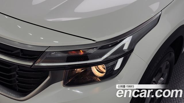 Kia Seltos Gasoline 1.6 Turbo 2WD Prestige 2023 — фото 22