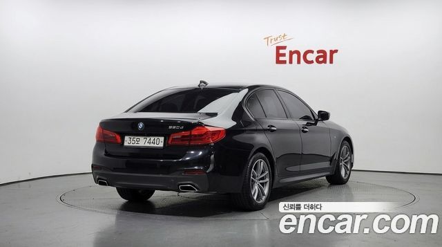 BMW 5 Series (G30) 520d xDrive M Sport Package Plus 2017 — фото 2