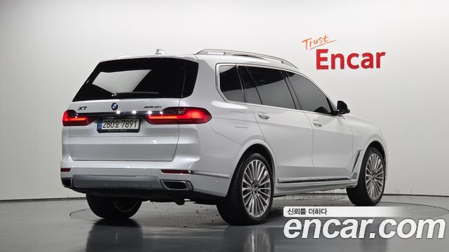 BMW X7 (G07) xDrive 40i Design Pure Excellence 7-Seater 2021 — фото 2