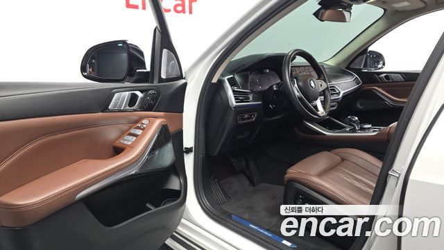 BMW X7 (G07) xDrive 40i Design Pure Excellence 7-Seater 2021 — фото 10
