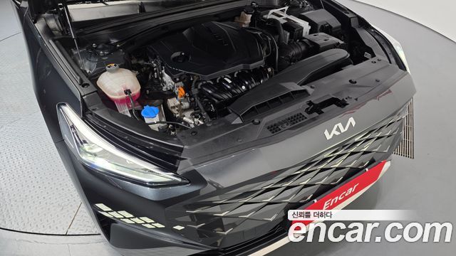 Kia K8 2.5 Gasoline 2WD Noblesse 2022 — фото 6