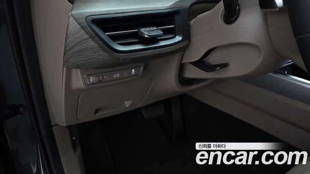 Kia K8 2.5 Gasoline 2WD Noblesse 2022 — фото 14