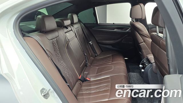 BMW 5 Series (G30) 530i M Sport Package Plus 2020 — фото 11