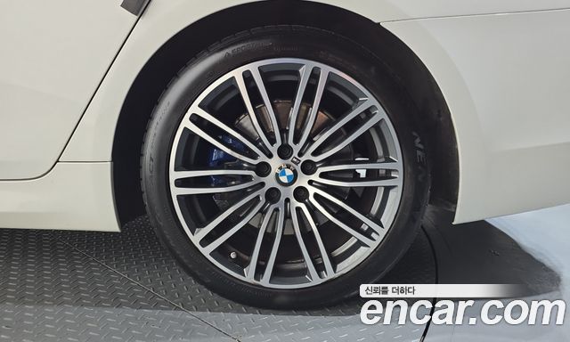 BMW 5 Series (G30) 530i M Sport Package Plus 2020 — фото 21