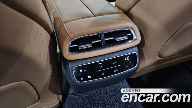 Genesis G80 (RG3) Gasoline 2.5 Turbo AWD 2022 — фото 33
