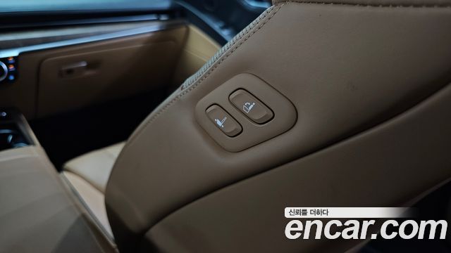 Genesis G80 (RG3) Gasoline 2.5 Turbo AWD 2022 — фото 35