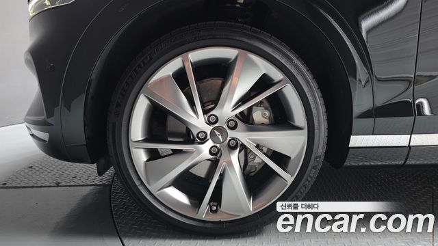 Genesis GV70 2.5T Gasoline AWD 2024 — фото 5