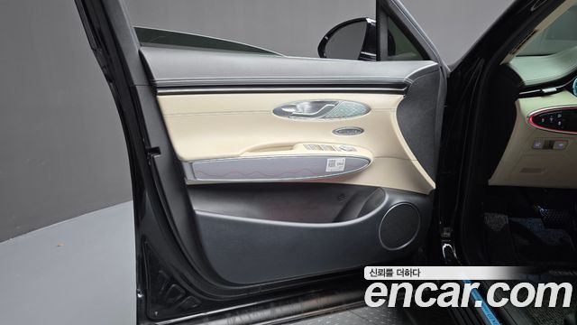 Genesis GV70 2.5T Gasoline AWD 2024 — фото 30