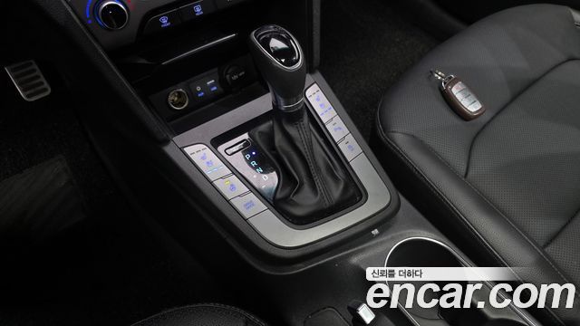 Hyundai Avante (AD) 1.6 GDI Modern special 2016 — фото 9