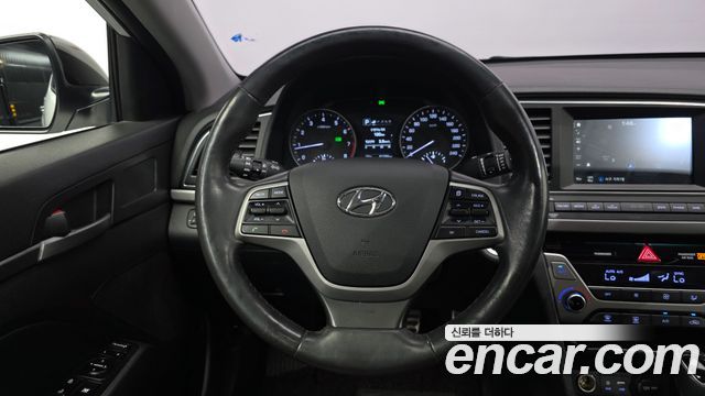 Hyundai Avante (AD) 1.6 GDI Modern special 2016 — фото 13